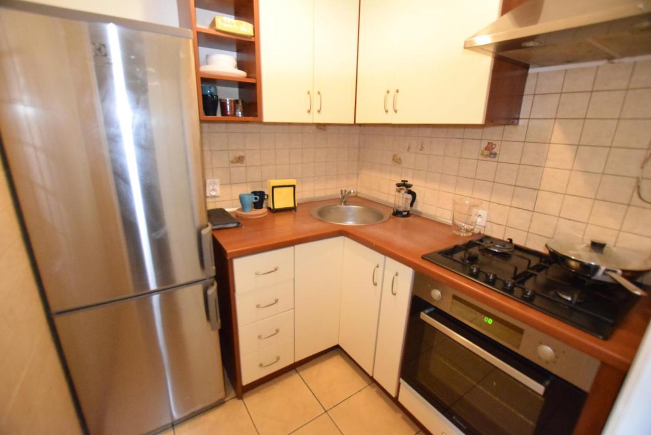 Ferienwohnung Rondo Onz Warschau Exterior foto